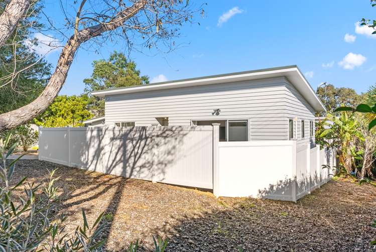 172 Albany Highway Greenhithe_11