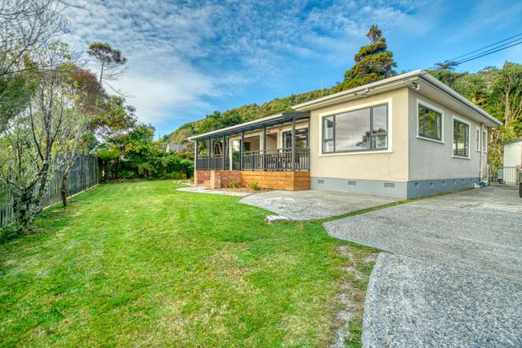 3 Fernhill Place Karoro_40