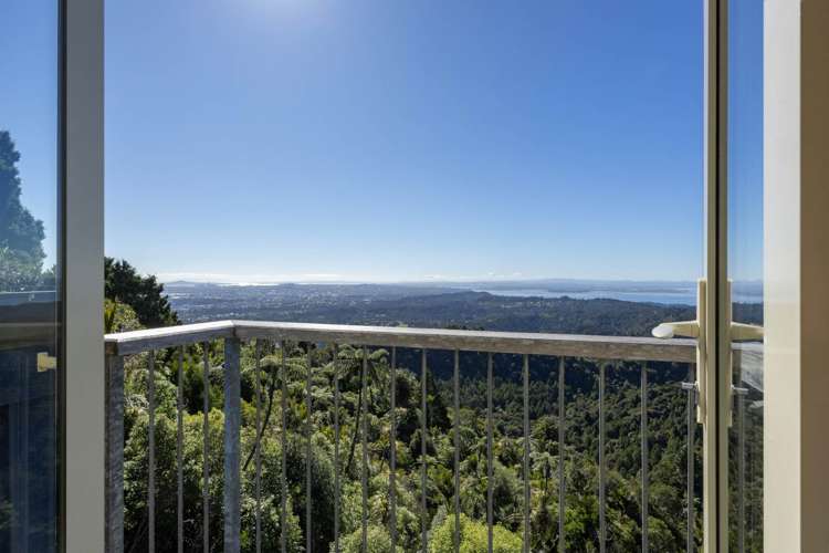 27 Quinns Road Waiatarua_10