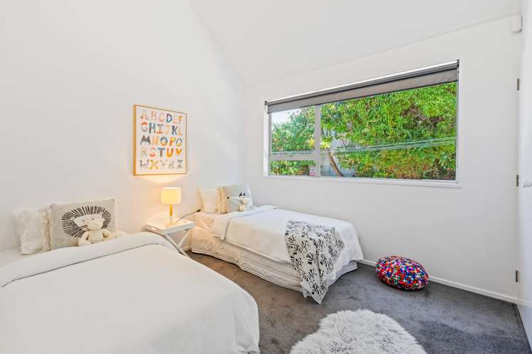 78 Cliffs Road Saint Clair_13