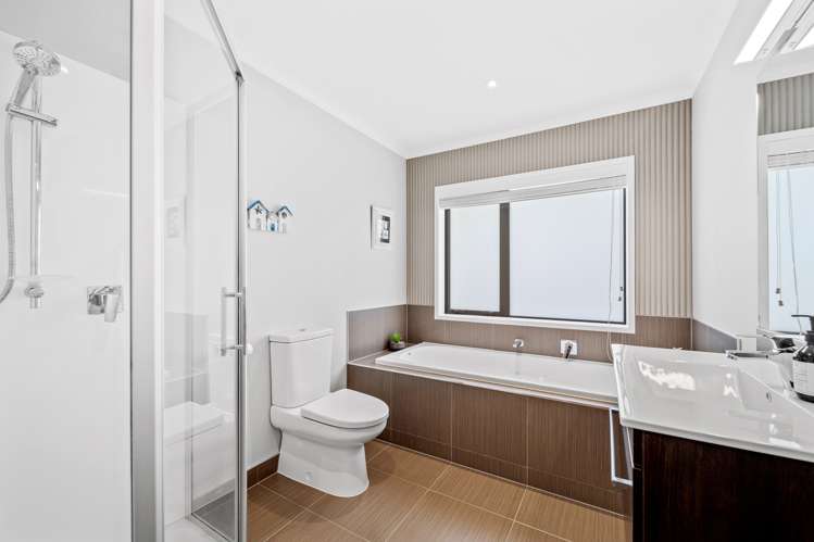 23 Woodridge Drive Stanmore Bay_18