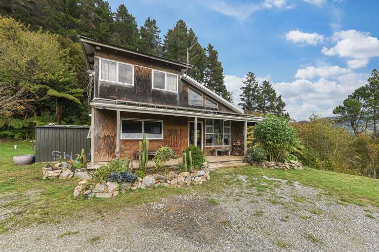 1155 East Takaka Road Upper Takaka_17