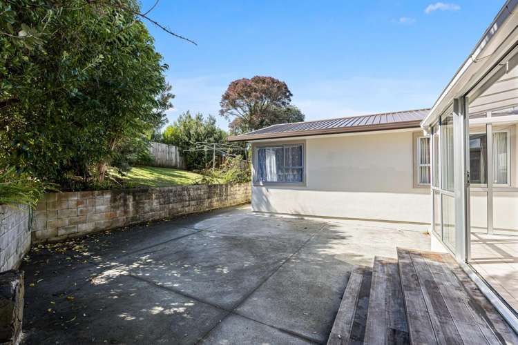 23 Glamorgan Drive Torbay_12