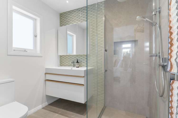 8 Taiere Terrace Onehunga_15