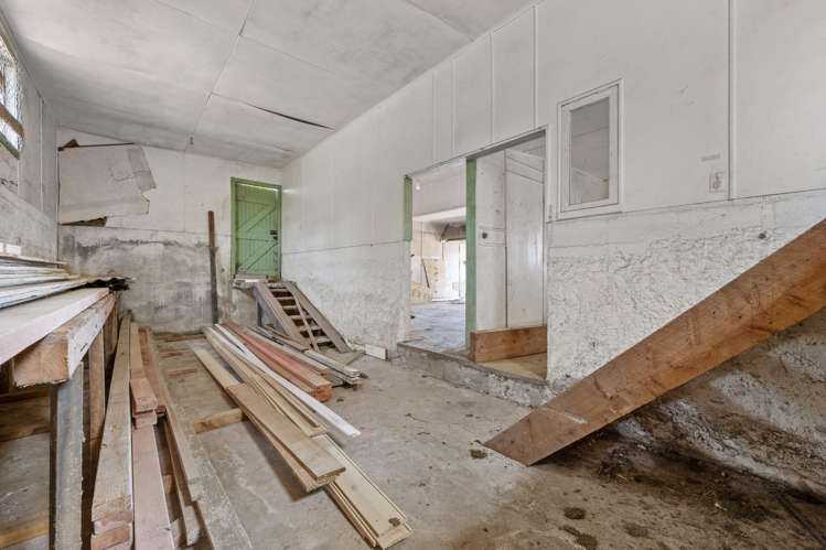 1/24a Cowling Road Hurdon_4