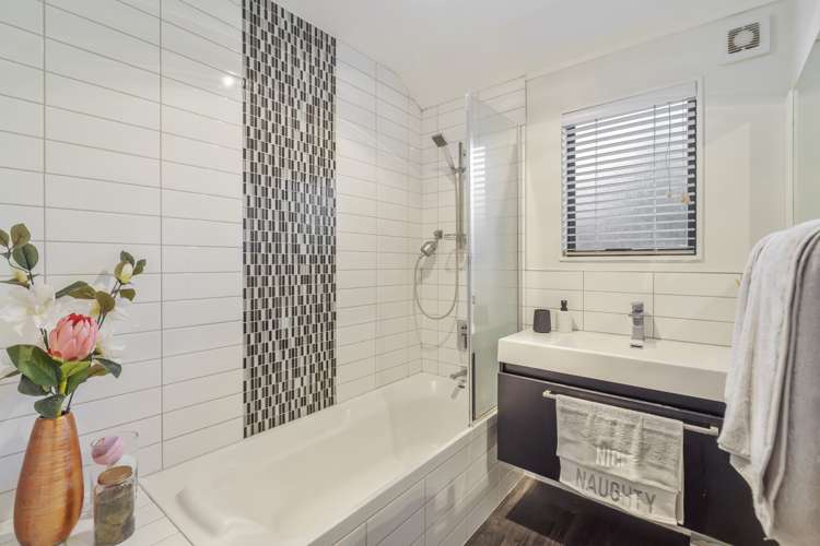 2/152 Penrose Road Mount Wellington_12