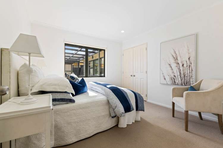 33 Belcoo Crescent East Tamaki_9