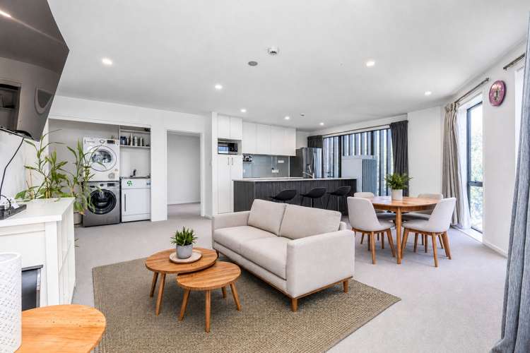 52/8 Thompson Park Road_2
