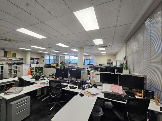 22 Amersham Way City Centre_4