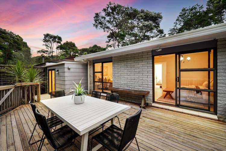 2/6 Sonnenberg Way Titirangi_0
