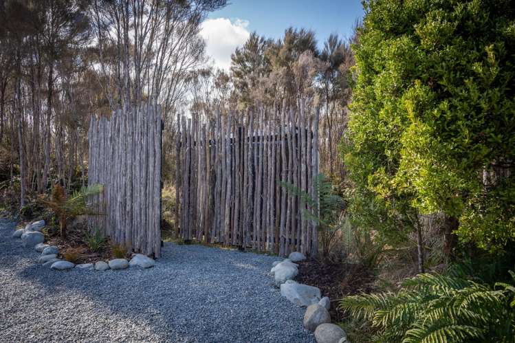 57 Beechwater Drive Moana / Lake Brunner_23