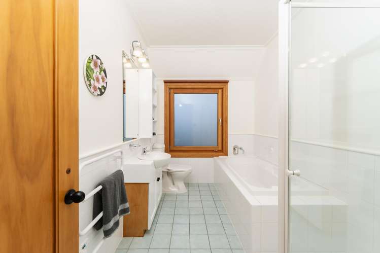 13 Wilson Avenue St Clair_37