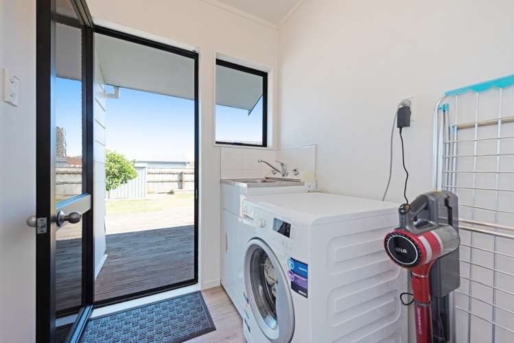 4 Broadbelt Grove Levin_15