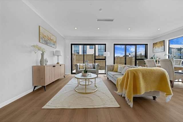 76 Koromeke Street Flat Bush_4
