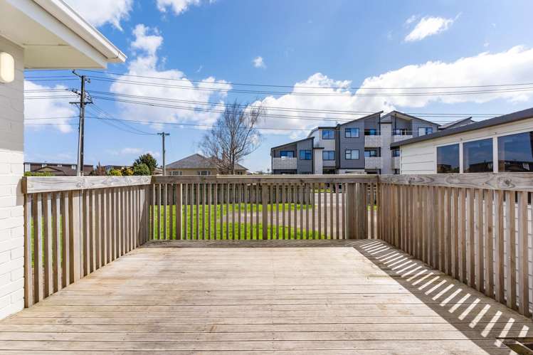 31 Clevedon Road Papakura_13