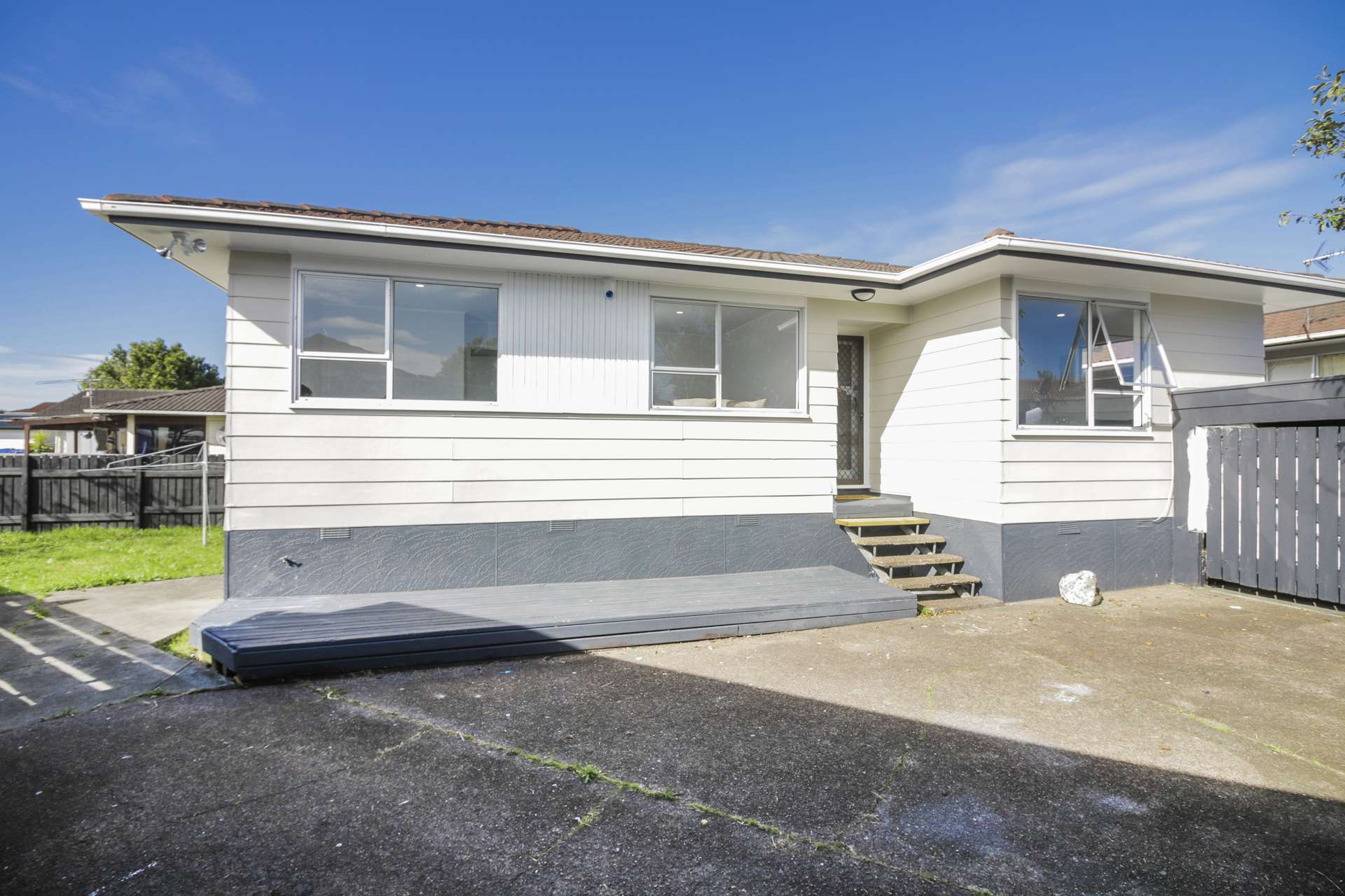 12a John Walker Drive Manurewa_0