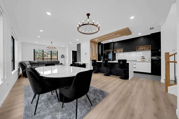 2A Ballyalton Crescent Flat Bush_9