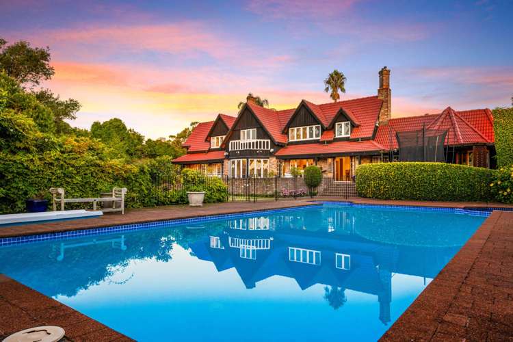 139 Long Drive St Heliers_48