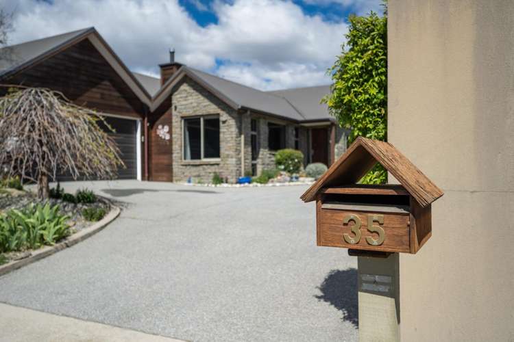 35 Larch Crescent Alexandra_7