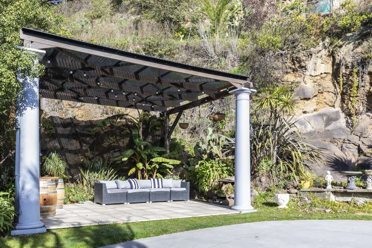 333 Port Hills Road Hillsborough_24