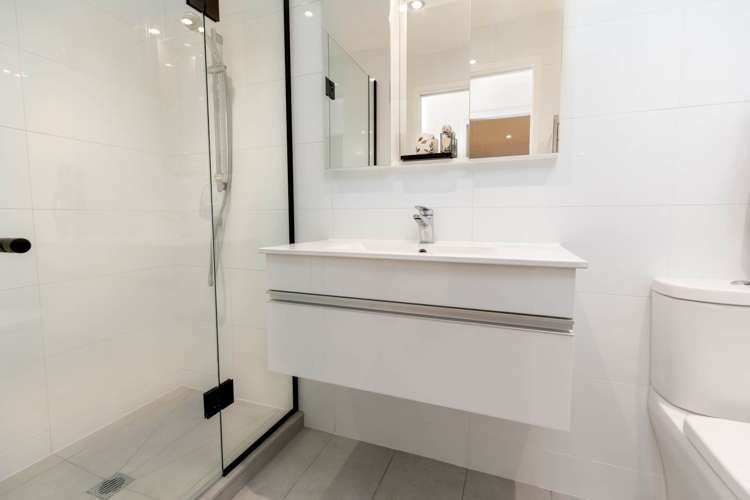 6/49 Curran Street Herne Bay_10