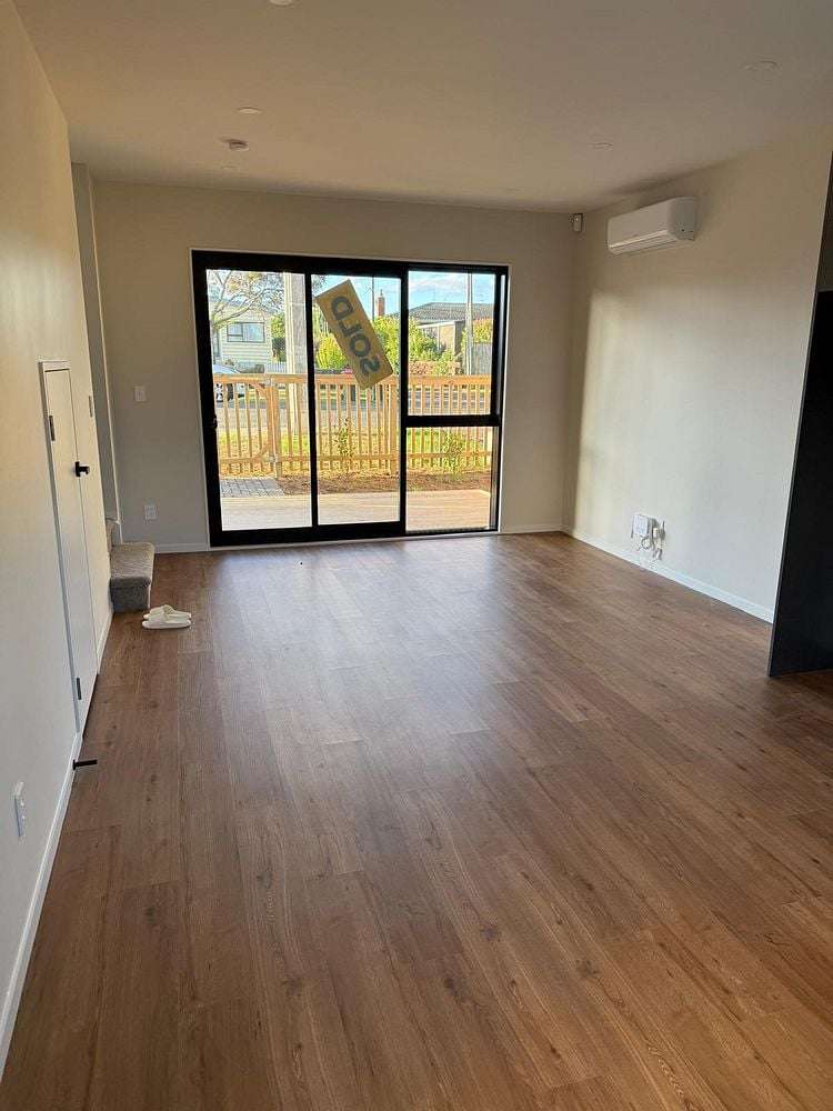 2/11 Camp Road Mount Wellington_5