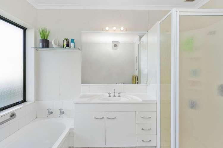 25 The Gardens Drive Papamoa_12