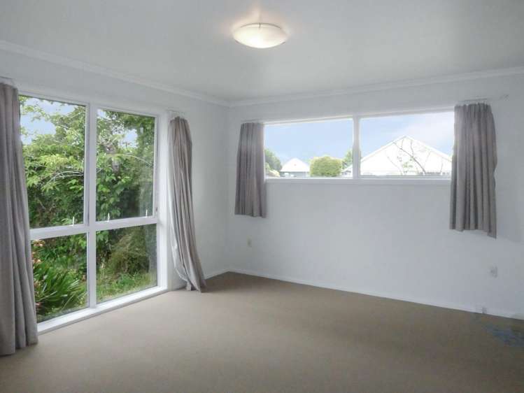 22 Rutherglen Av Ilam_7