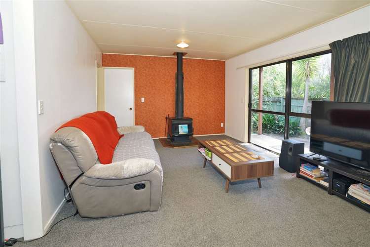 37a Splitt Avenue Glenview_4