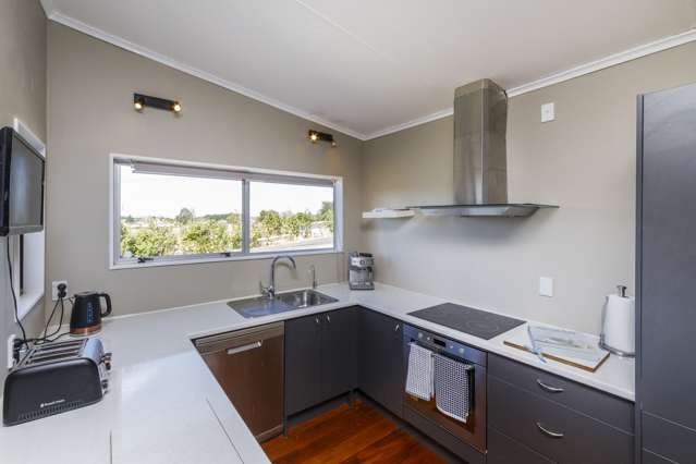 16 King Street Halcombe_2