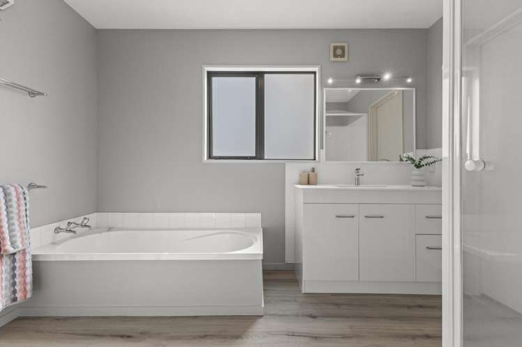 7 Parade Court Addington_14