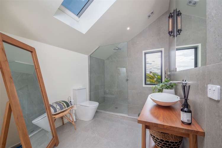 98 Pukematu Lane Russell_27