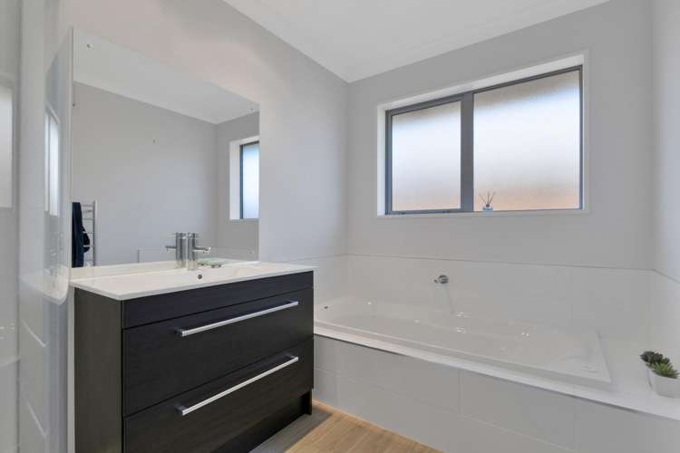 9 Walnut Way Rangiora_11