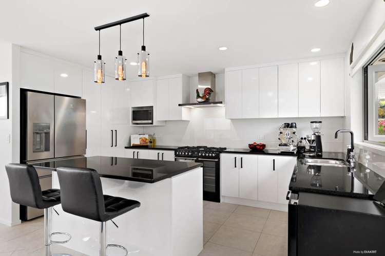 31 Ina Ville Drive Pukekohe_2