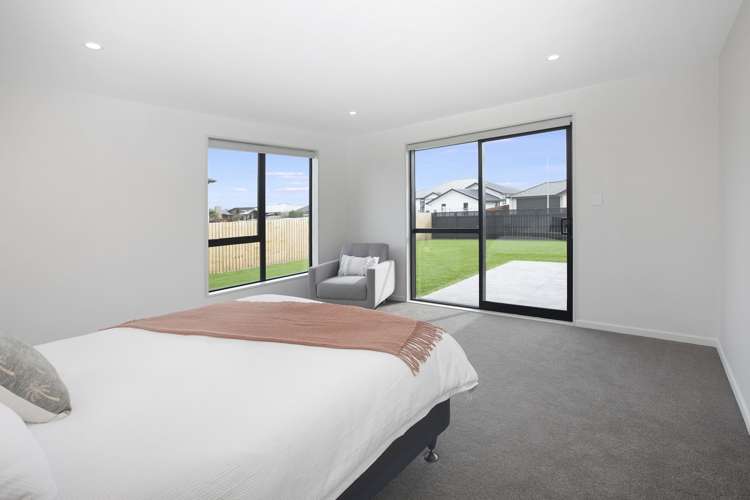 22 Kingsbridge Drive Burwood_11