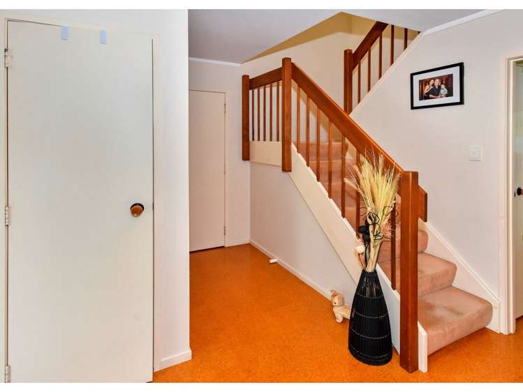 5 Spruce Place Totara Heights_9