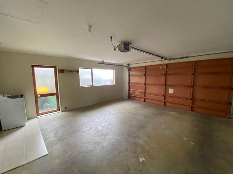 17 Lilybank Crescent East Tamaki_15