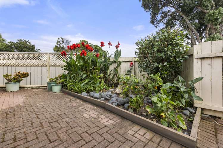 1042 Great North Road Point Chevalier_6