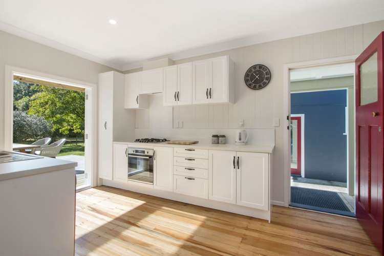 43 Thompsons Track Aongatete_4