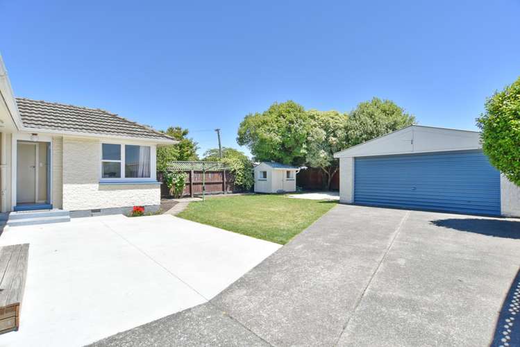 19 Dunster Street Burnside_23