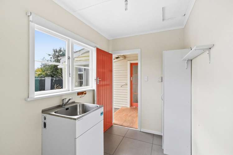 15B Roosevelt Street Levin_10