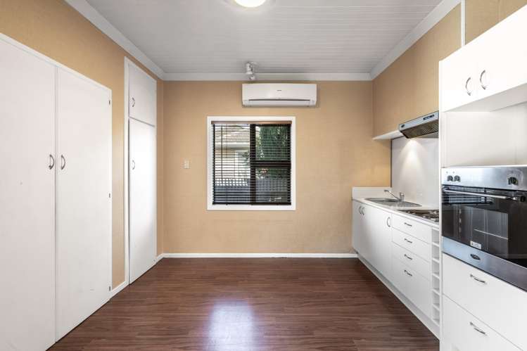 142 Ross Street Grasmere_5