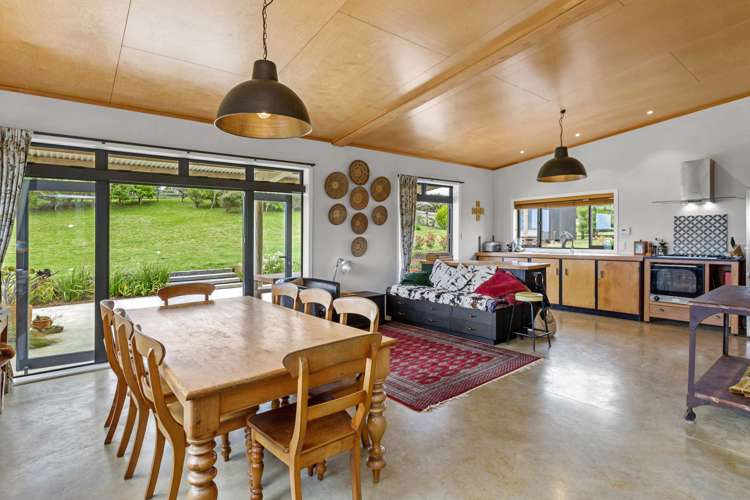 239 Hills Road Raglan_8