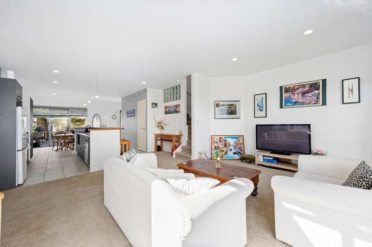 278 Alec Craig Way Gulf Harbour_13