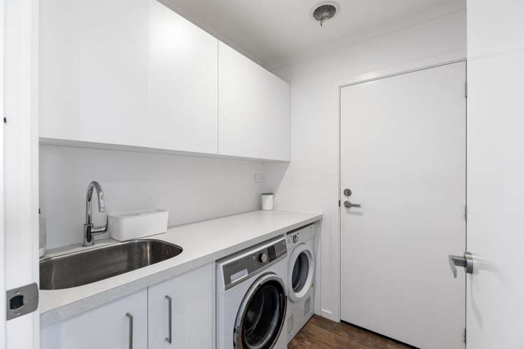 111 Johnstone Drive Fitzherbert_19