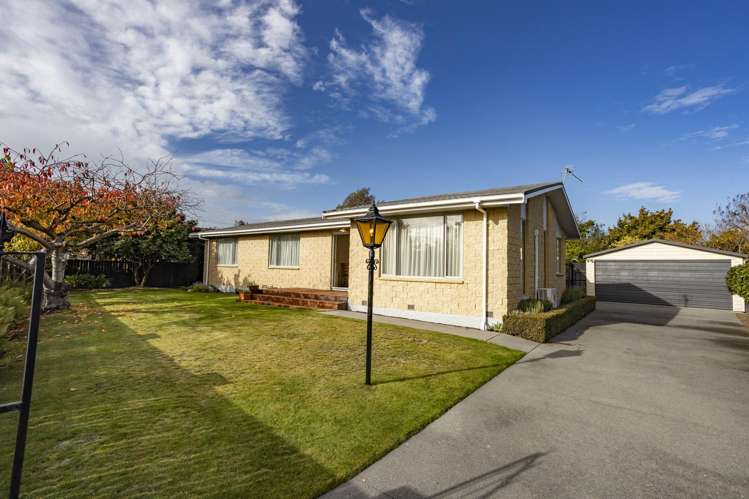56 Lakewood Drive Burwood_1
