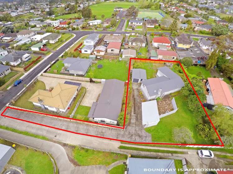 8 Maybelle Place Kelston_0