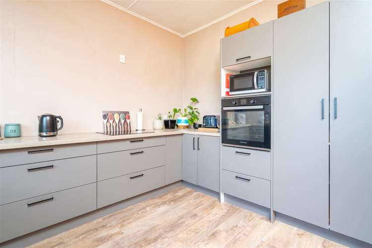 41 Elderlee Street Milton_7