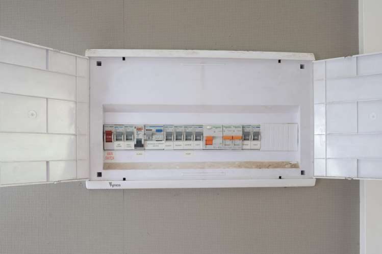 1028 Railway Road South Longlands_19