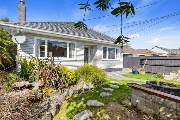 44 Palmer Crescent Silverstream_16